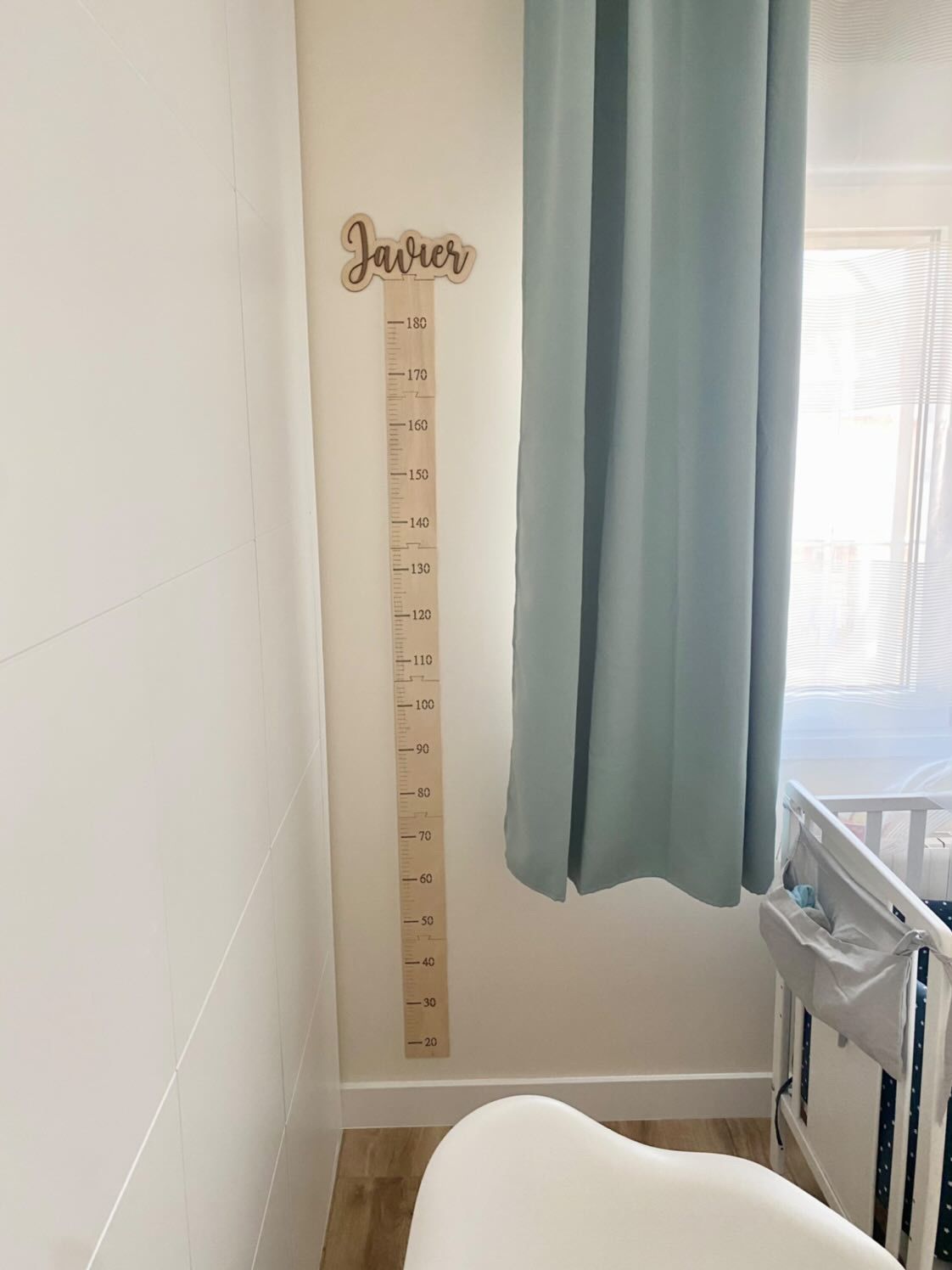 MEDIDOR INFANTIL MADERA PERSONALIZADO