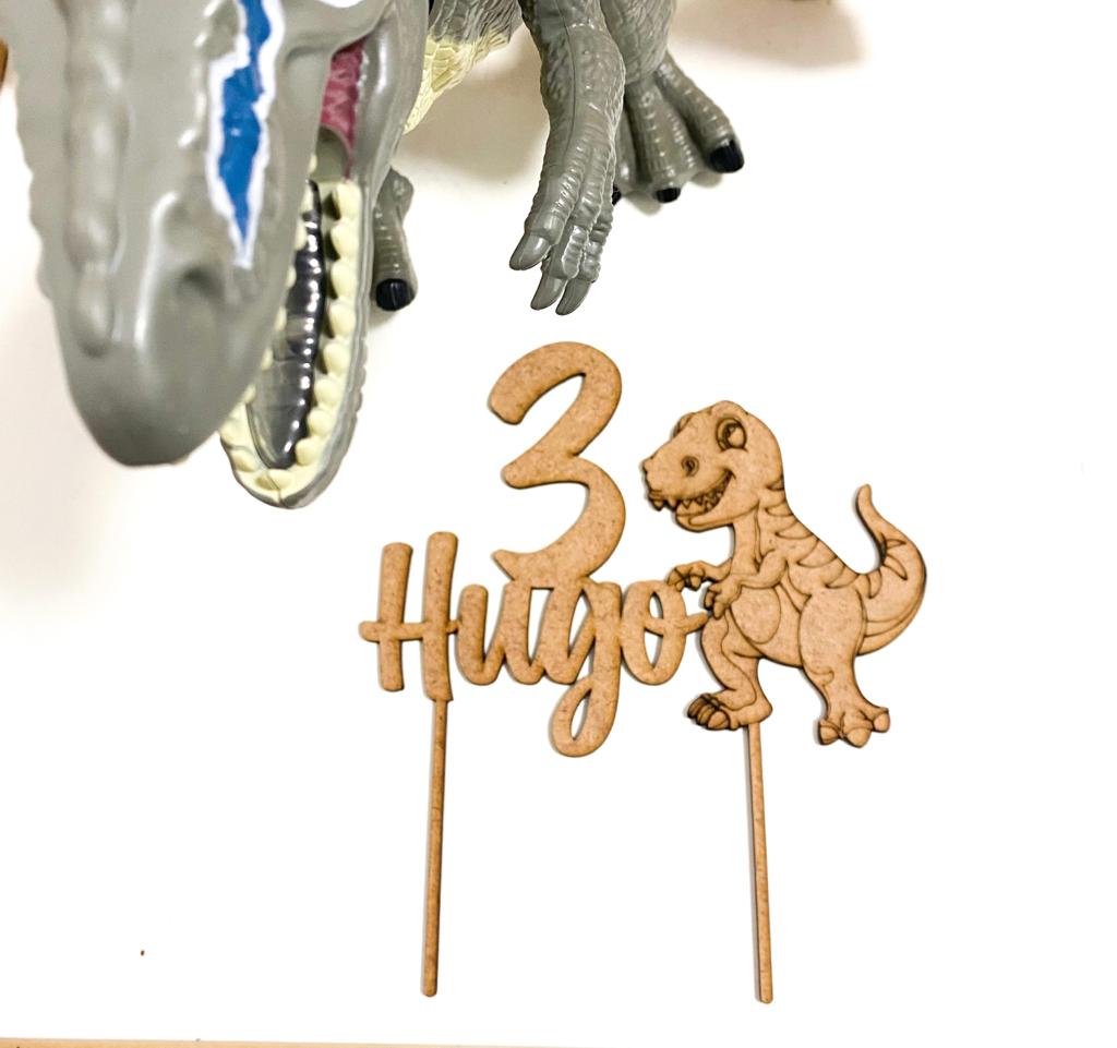 Cake Topper DINOSAURIO en amdera personalizado