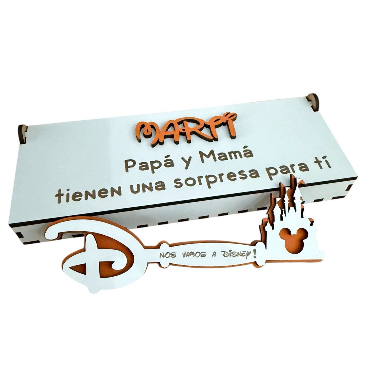 LLAVE MÁGICA DISNEY PERSONALIZADA MADERA -LILA